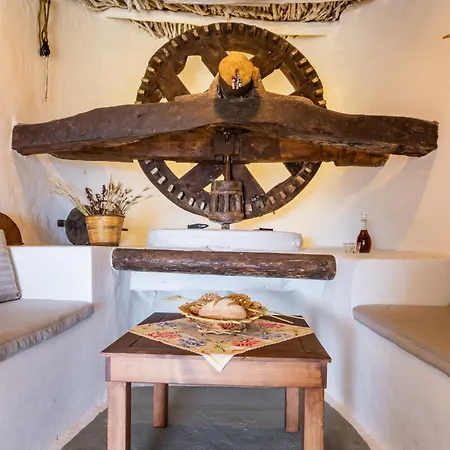 Axoni Windmill House