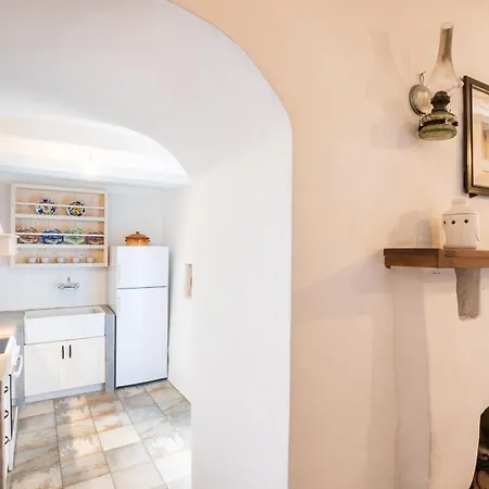 Holiday home Axoni Windmill House