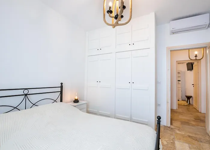 بيت للعطل Axoni Windmill House