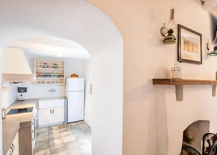 بيت للعطل Axoni Windmill House