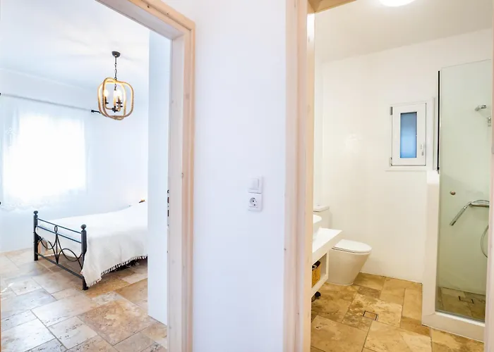 بيت للعطل Axoni Windmill House