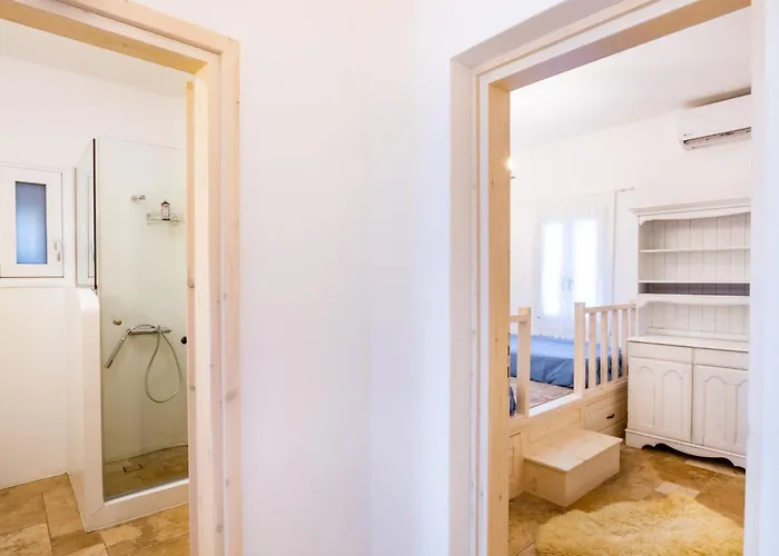 Axoni Windmill House بيت للعطل