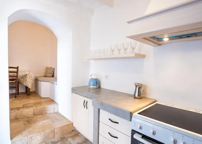 بيت للعطل Axoni Windmill House