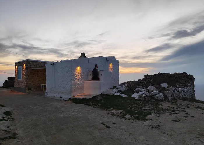 Axoni Windmill House بيت للعطل Othos