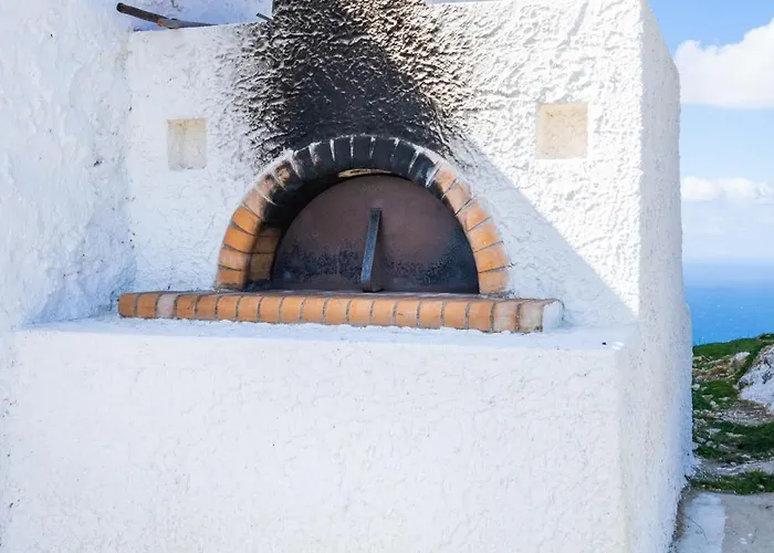 Axoni Windmill House Othos